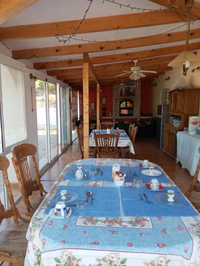 Recovery Mountain Homestay Alicante Eksteriør bilde