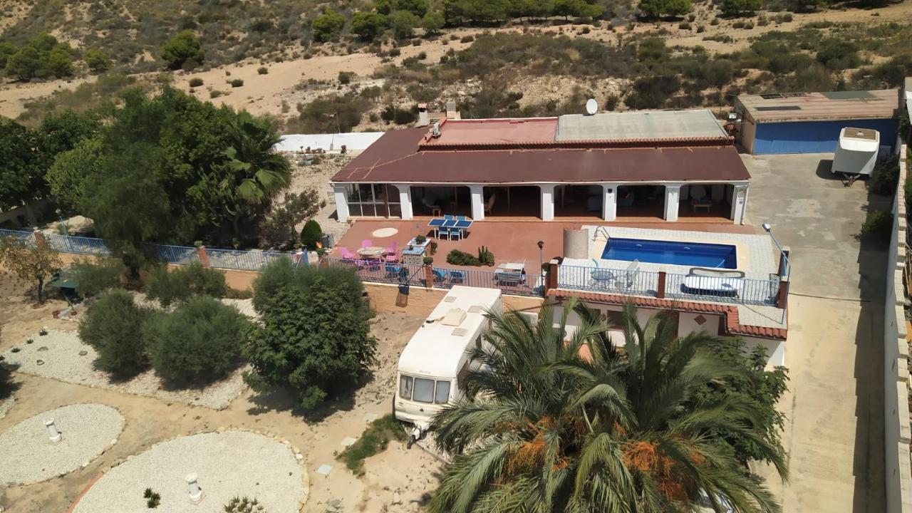 Recovery Mountain Homestay Alicante Eksteriør bilde